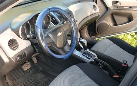 Chevrolet Cruze II, 2013 год, 560 000 рублей, 10 фотография