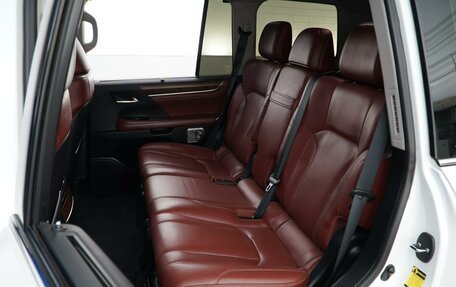 Lexus LX III, 2016 год, 4 999 077 рублей, 9 фотография