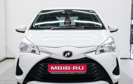 Toyota Vitz, 2019 год, 1 050 000 рублей, 6 фотография