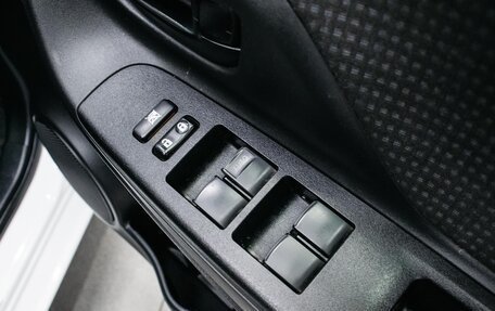 Toyota Vitz, 2019 год, 1 050 000 рублей, 12 фотография
