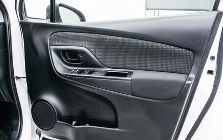 Toyota Vitz, 2019 год, 1 050 000 рублей, 11 фотография