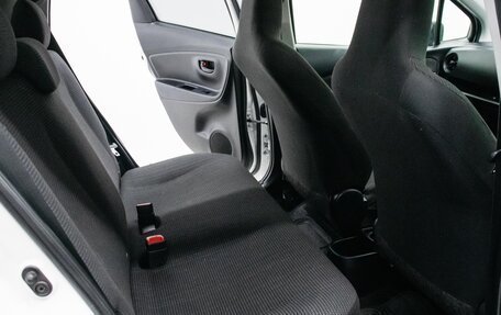 Toyota Vitz, 2019 год, 1 050 000 рублей, 27 фотография