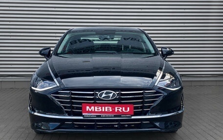 Hyundai Sonata VIII, 2021 год, 2 750 000 рублей, 2 фотография