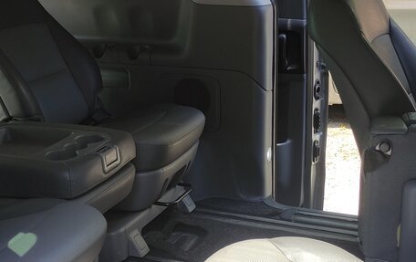 Hyundai Grand Starex Grand Starex I рестайлинг 2, 2011 год, 1 500 000 рублей, 14 фотография