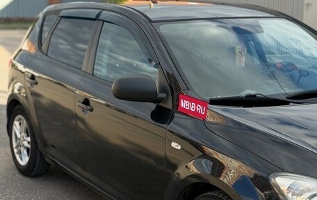 KIA cee'd I рестайлинг, 2011 год, 580 000 рублей, 2 фотография
