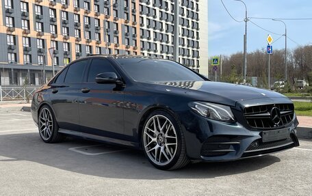 Mercedes-Benz E-Класс, 2016 год, 2 920 000 рублей, 13 фотография