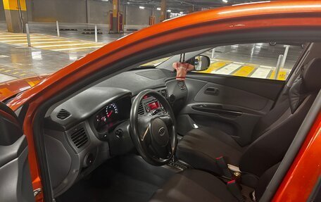 KIA Rio II, 2010 год, 580 000 рублей, 9 фотография
