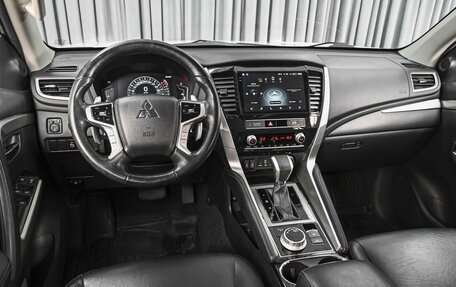 Mitsubishi Pajero Sport III рестайлинг, 2021 год, 3 450 111 рублей, 6 фотография