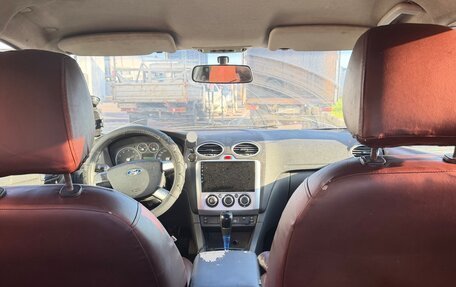 Ford Focus II рестайлинг, 2005 год, 305 000 рублей, 9 фотография