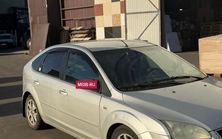 Ford Focus II рестайлинг, 2005 год, 305 000 рублей, 2 фотография