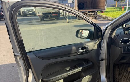 Ford Focus II рестайлинг, 2005 год, 305 000 рублей, 11 фотография