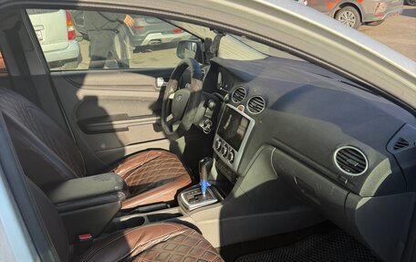 Ford Focus II рестайлинг, 2005 год, 305 000 рублей, 15 фотография