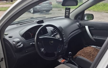 Chevrolet Aveo III, 2011 год, 300 000 рублей, 4 фотография