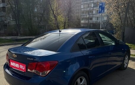 Chevrolet Cruze II, 2011 год, 530 000 рублей, 4 фотография