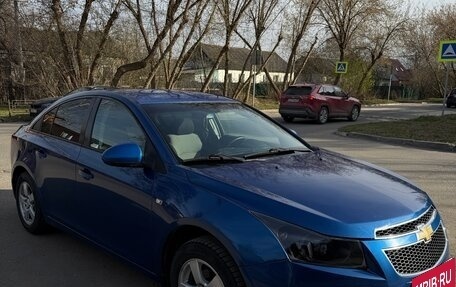 Chevrolet Cruze II, 2011 год, 530 000 рублей, 3 фотография