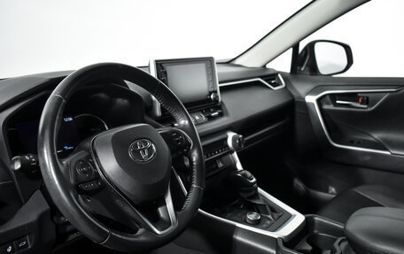 Toyota RAV4, 2019 год, 2 799 000 рублей, 7 фотография