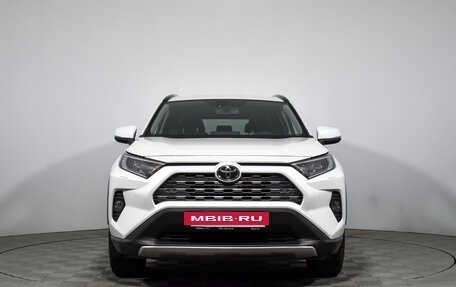 Toyota RAV4, 2019 год, 2 799 000 рублей, 2 фотография
