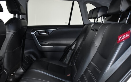 Toyota RAV4, 2019 год, 2 799 000 рублей, 12 фотография