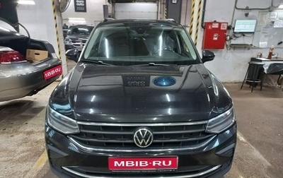 Volkswagen Tiguan II, 2021 год, 2 850 000 рублей, 1 фотография