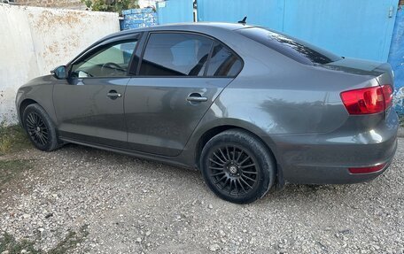 Volkswagen Jetta VI, 2011 год, 1 000 000 рублей, 3 фотография