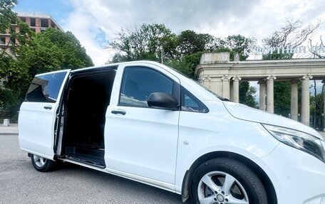 Mercedes-Benz Vito, 2017 год, 3 370 000 рублей, 2 фотография