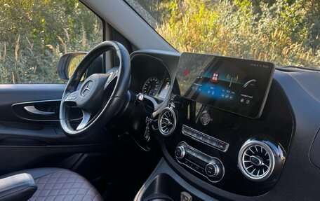 Mercedes-Benz Vito, 2017 год, 3 370 000 рублей, 4 фотография