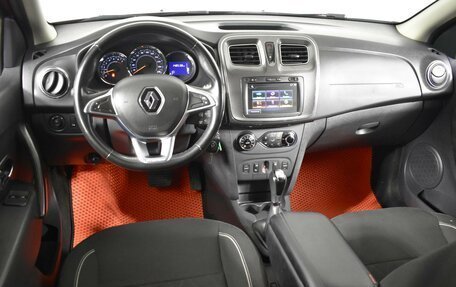Renault Logan II, 2018 год, 970 900 рублей, 6 фотография