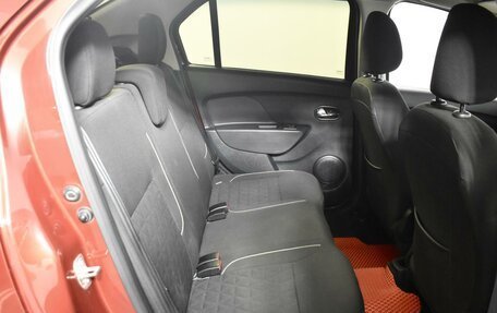 Renault Logan II, 2018 год, 970 900 рублей, 7 фотография