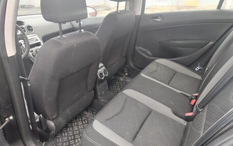 Peugeot 408 I рестайлинг, 2015 год, 710 000 рублей, 7 фотография
