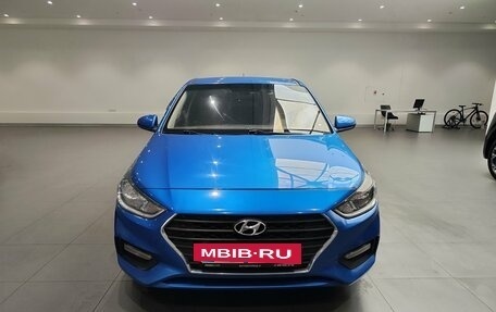 Hyundai Solaris II рестайлинг, 2019 год, 988 000 рублей, 2 фотография