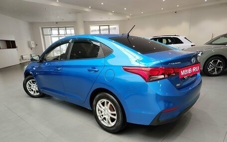 Hyundai Solaris II рестайлинг, 2019 год, 988 000 рублей, 4 фотография