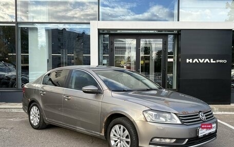 Volkswagen Passat B7, 2012 год, 719 000 рублей, 3 фотография