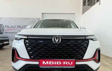 Changan CS35 Plus, 2023 год, 1 700 000 рублей, 2 фотография