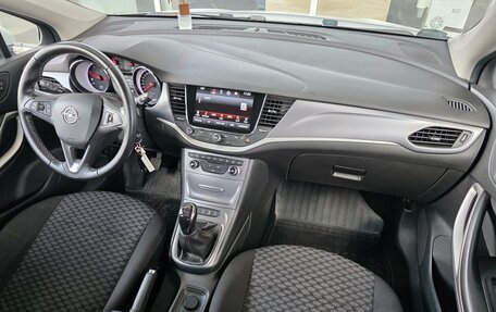 Opel Astra K, 2019 год, 1 399 000 рублей, 5 фотография