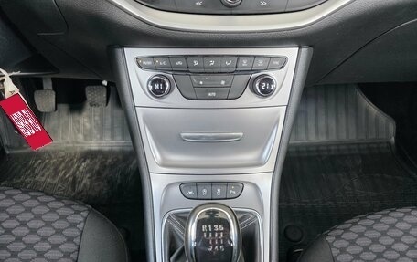 Opel Astra K, 2019 год, 1 399 000 рублей, 9 фотография