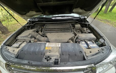 Toyota Land Cruiser 200, 2013 год, 4 300 000 рублей, 19 фотография