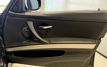BMW 3 серия, 2009 год, 930 000 рублей, 15 фотография