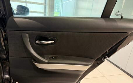 BMW 3 серия, 2009 год, 930 000 рублей, 13 фотография