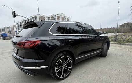 Volkswagen Touareg III, 2021 год, 5 750 000 рублей, 6 фотография