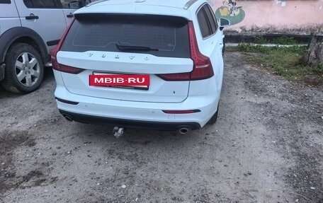 Volvo V60 II, 2019 год, 2 250 000 рублей, 3 фотография