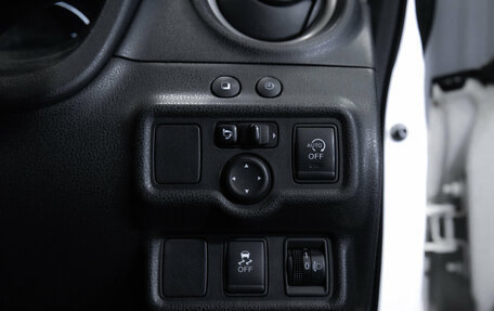 Nissan Note II рестайлинг, 2012 год, 650 000 рублей, 20 фотография