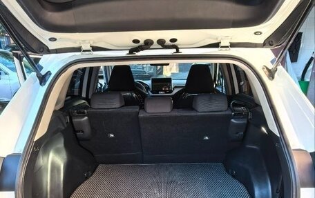 Toyota RAV4, 2020 год, 2 500 000 рублей, 12 фотография