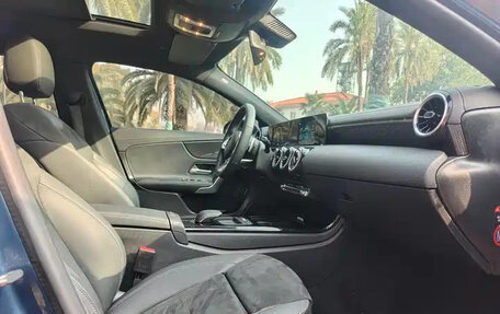 Mercedes-Benz A-Класс, 2020 год, 1 790 003 рублей, 14 фотография