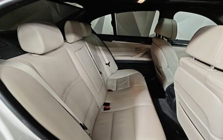 BMW 5 серия, 2013 год, 2 399 000 рублей, 13 фотография