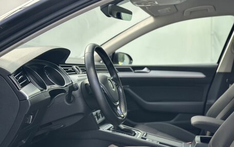 Volkswagen Passat B8 рестайлинг, 2016 год, 1 300 000 рублей, 10 фотография