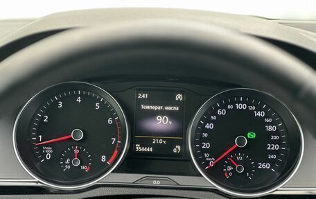 Volkswagen Passat B8 рестайлинг, 2016 год, 1 300 000 рублей, 14 фотография