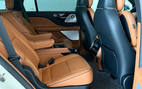 Lincoln Aviator II, 2020 год, 5 500 000 рублей, 9 фотография