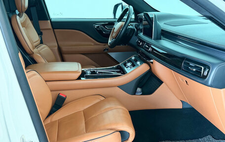 Lincoln Aviator II, 2020 год, 5 500 000 рублей, 8 фотография