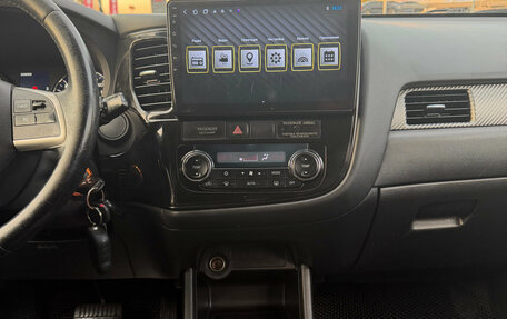Mitsubishi Outlander III рестайлинг 3, 2012 год, 1 155 000 рублей, 9 фотография