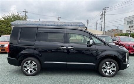 Mitsubishi Delica D:5 I, 2023 год, 3 000 000 рублей, 6 фотография